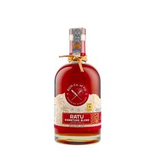 Ratu 8y Signature Blend  Fiji Liquer 0,7L  35%